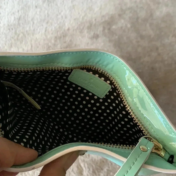 Kate Spade Zippered Coastline Chrissy Green Pasadena clutch - Picture 4 of 6